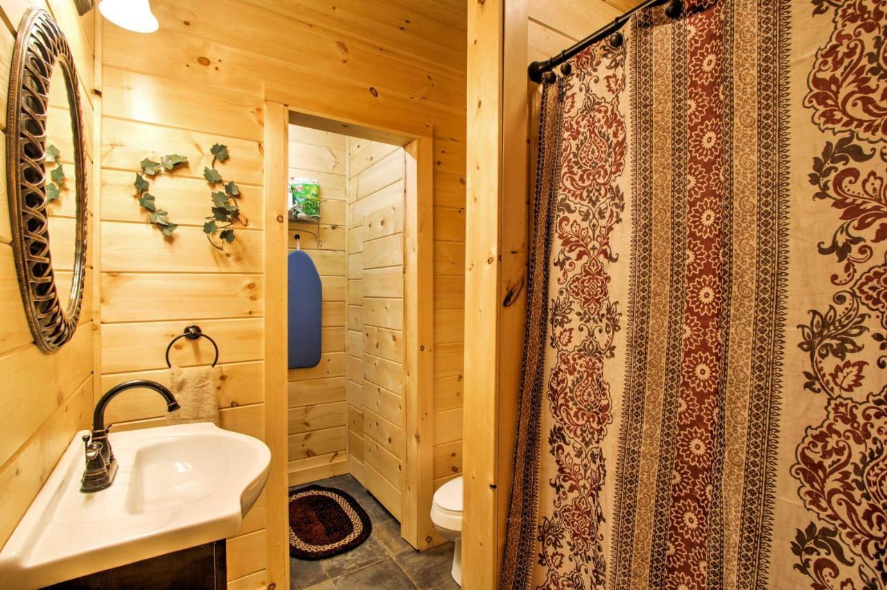 Gatlinburg Cabin With Hot Tub 5 Mi To Downtown Buitenkant foto